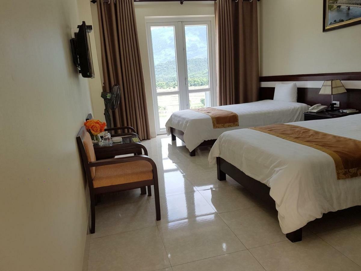 Khoa Thanh Hotel Hoa Binh Exterior photo